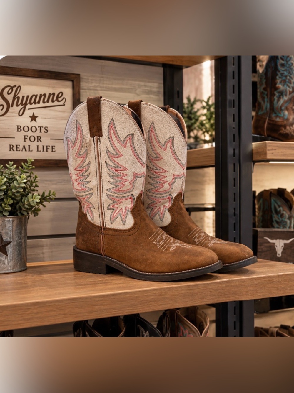 Shyanne GUC Cowgirl Boots